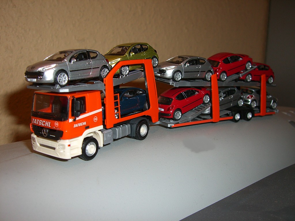 Mercedes transport autos